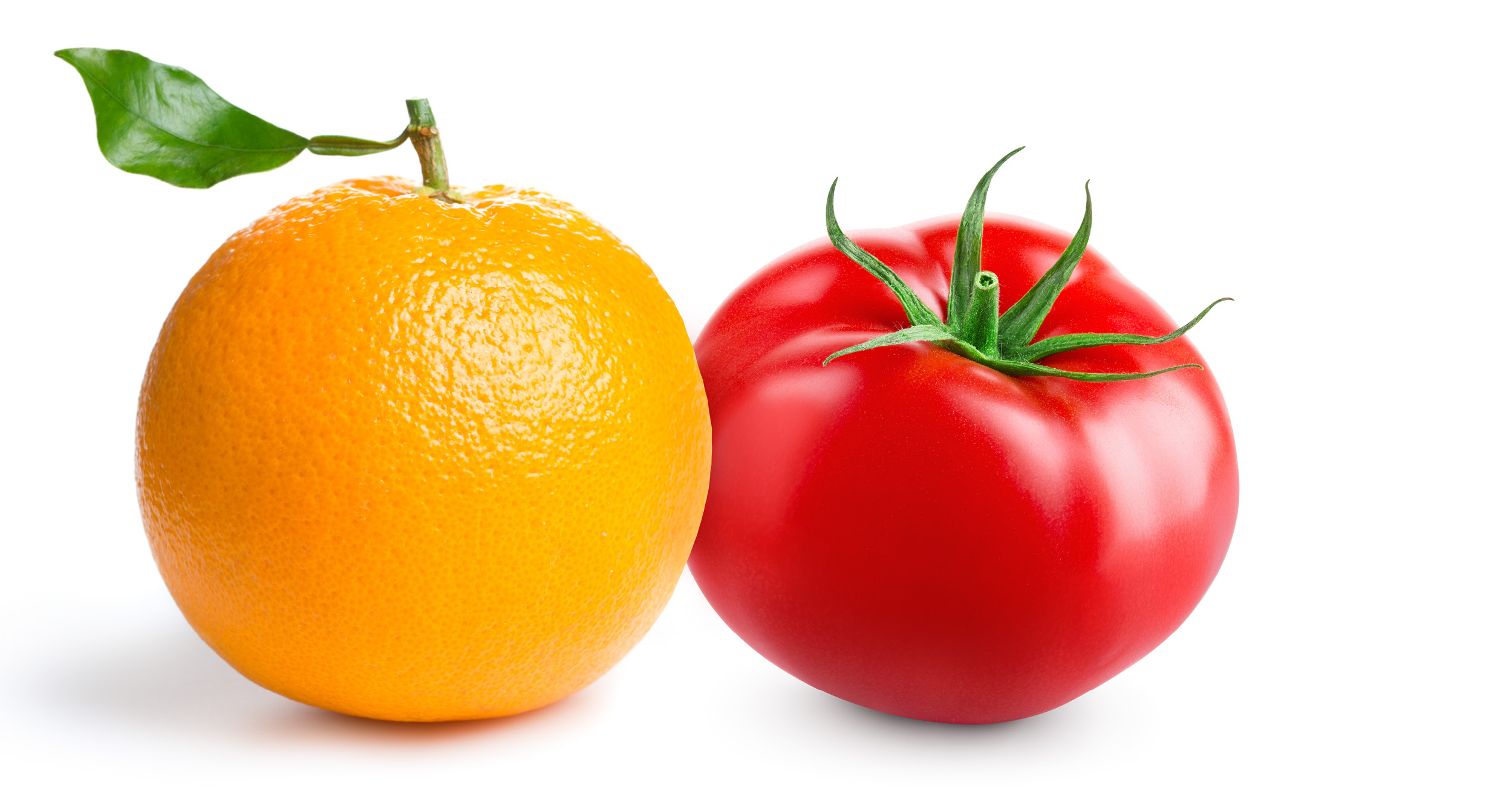 Picture of an orange and a tomato