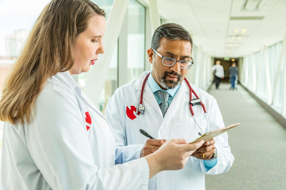 Shannon Pivovar, RN, clinical study nurse coordinator and Apar Kishor Ganti, MD, associate director of clinical trials.